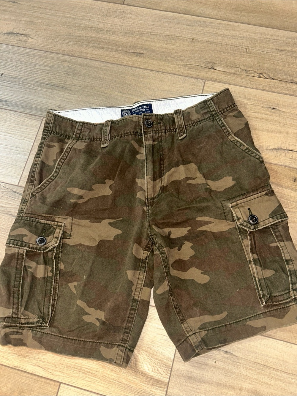 American Eagle Woodland Camo Cargo Shorts Men 34 Brown Utility Y2K Military